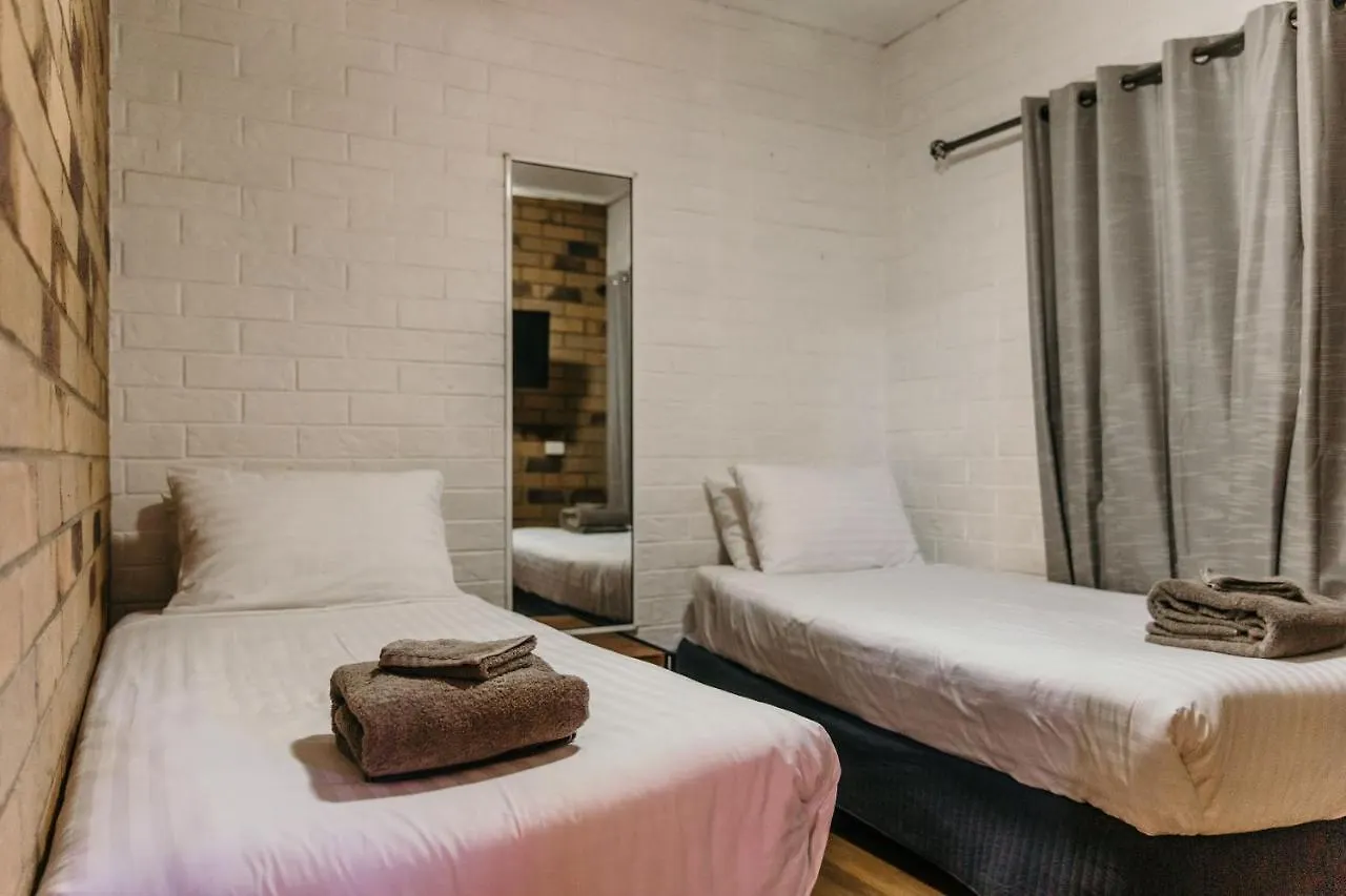 Abacus Motel Mount Isa 3*,